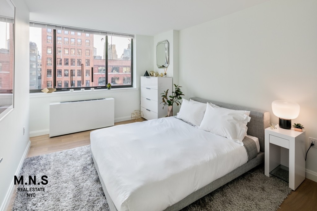 250 West 19th Street 4-M, New York, NY, 10011 | Nest Seekers