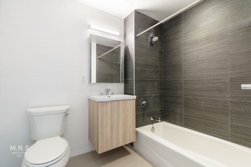 840 Fulton Street 303 Fort Greene Brooklyn NY 11238