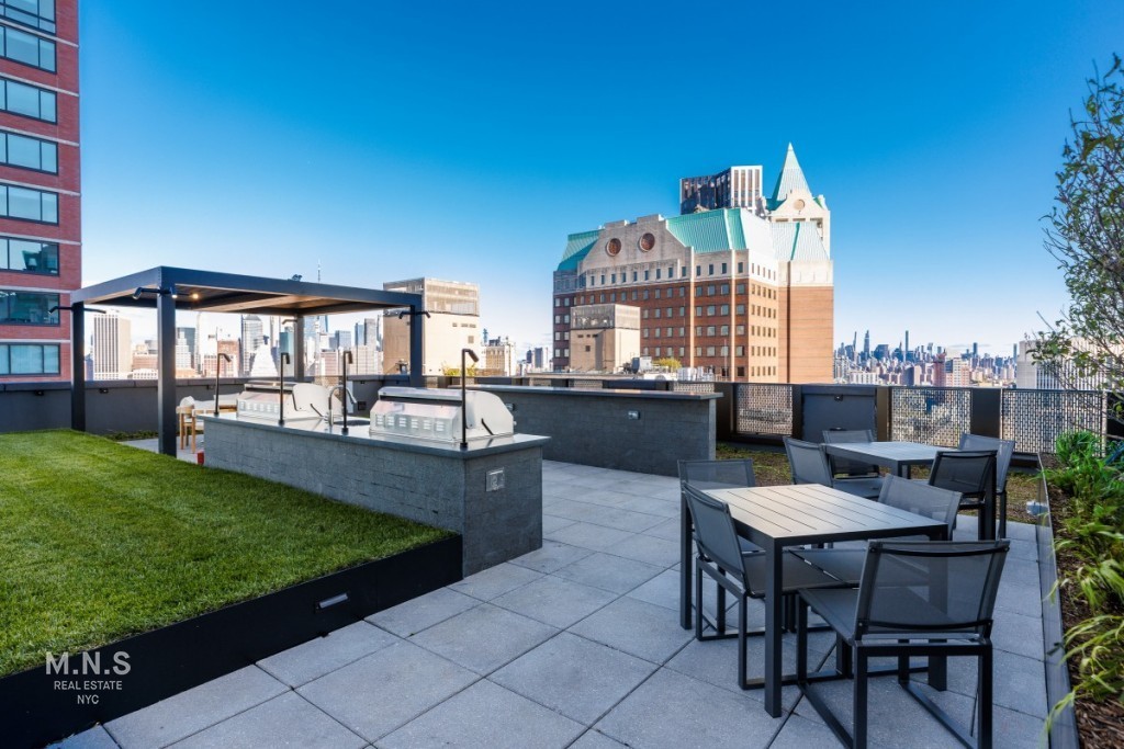 200 Montague Street Brooklyn Heights Brooklyn NY 11201
