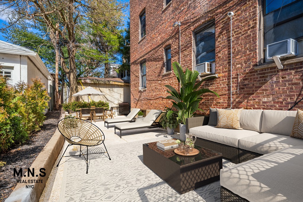 800 East 17th Street 1-F Ditmas Park Brooklyn NY 11230