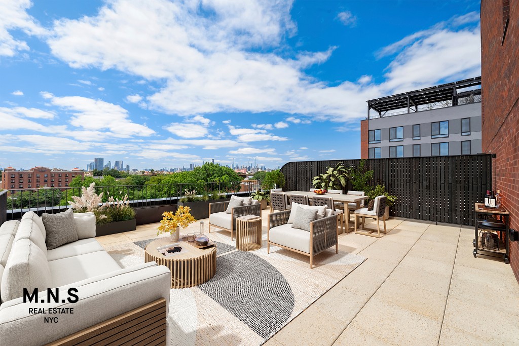 22-54 46th Street Steinway-Ditmars Queens NY 11105