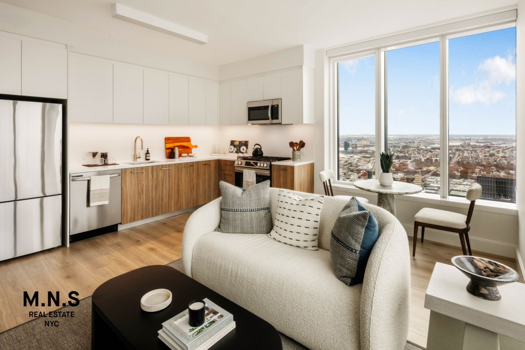 23-15 44th Road 50-D Long Island City Queens NY 11101