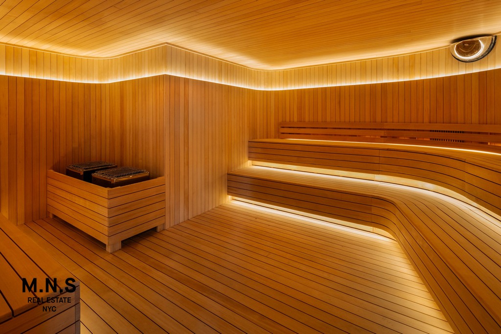 23-15 44th Road 50-D Long Island City Queens NY 11101