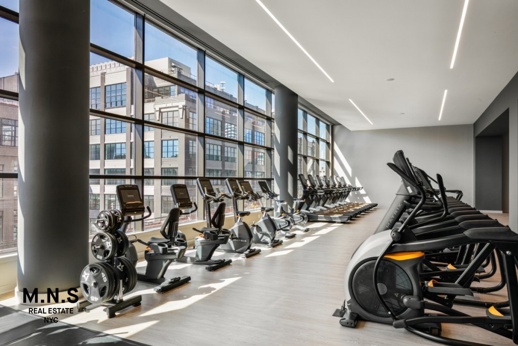 23-15 44th Road 54-A Long Island City Queens NY 11101