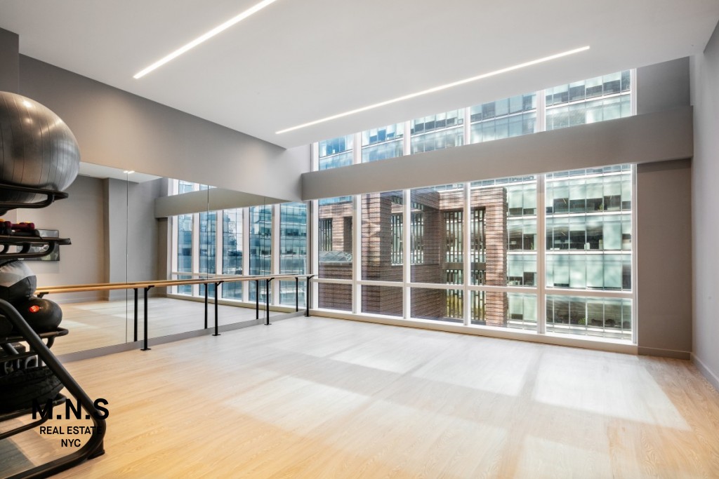 23-15 44th Road 54-A Long Island City Queens NY 11101