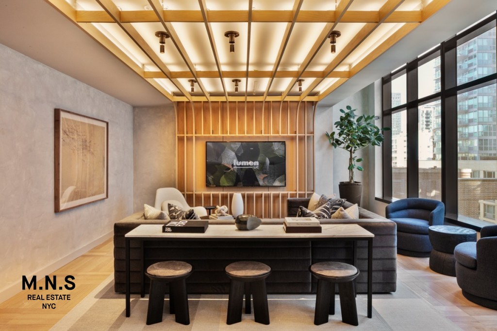 23-15 44th Road 54-A Long Island City Queens NY 11101