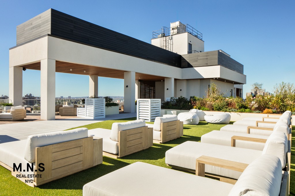 880 Atlantic Avenue 2-A Prospect Heights Brooklyn NY 11238