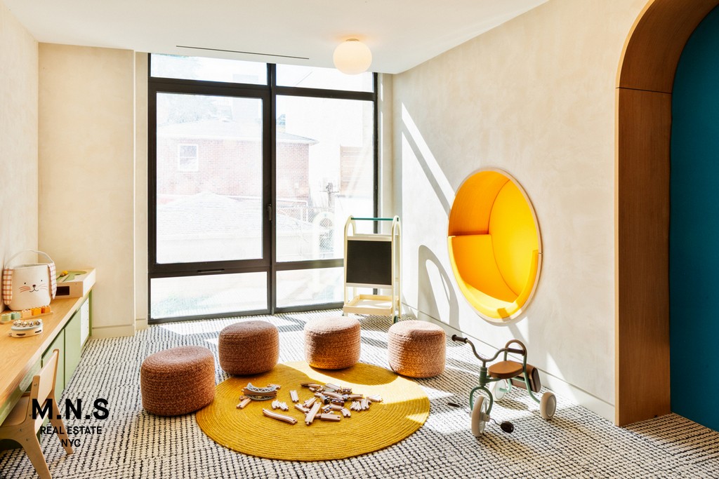 880 Atlantic Avenue 2-A Prospect Heights Brooklyn NY 11238