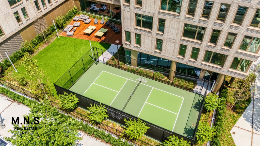 65 Dupont Street 531 Greenpoint Brooklyn NY 11222