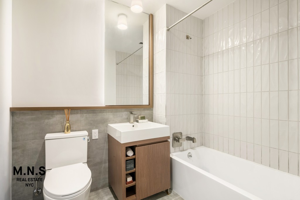 19 Rockwell Place 9-G Fort Greene Brooklyn NY 11217