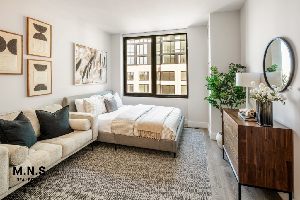 54 Crown Street 1505 Crown Heights Brooklyn NY 11225