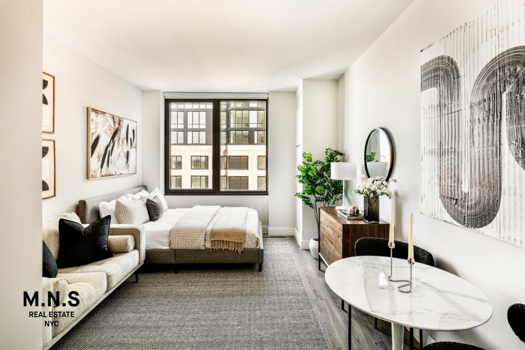 54 Crown Street 1505 Crown Heights Brooklyn NY 11225