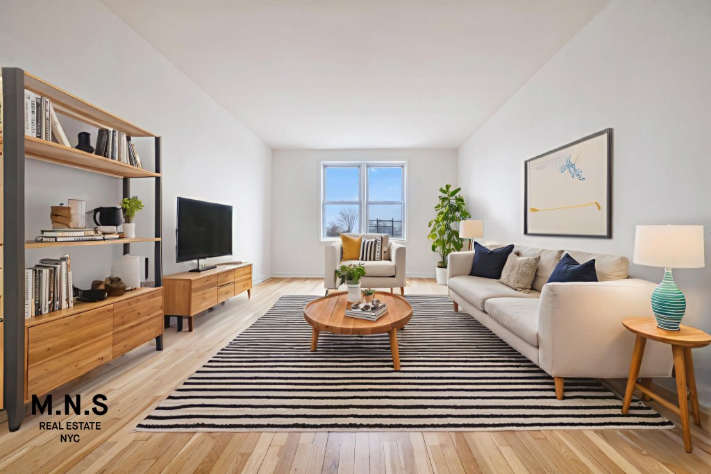 143-25 84th Drive 5-B Briarwood Queens NY 11435