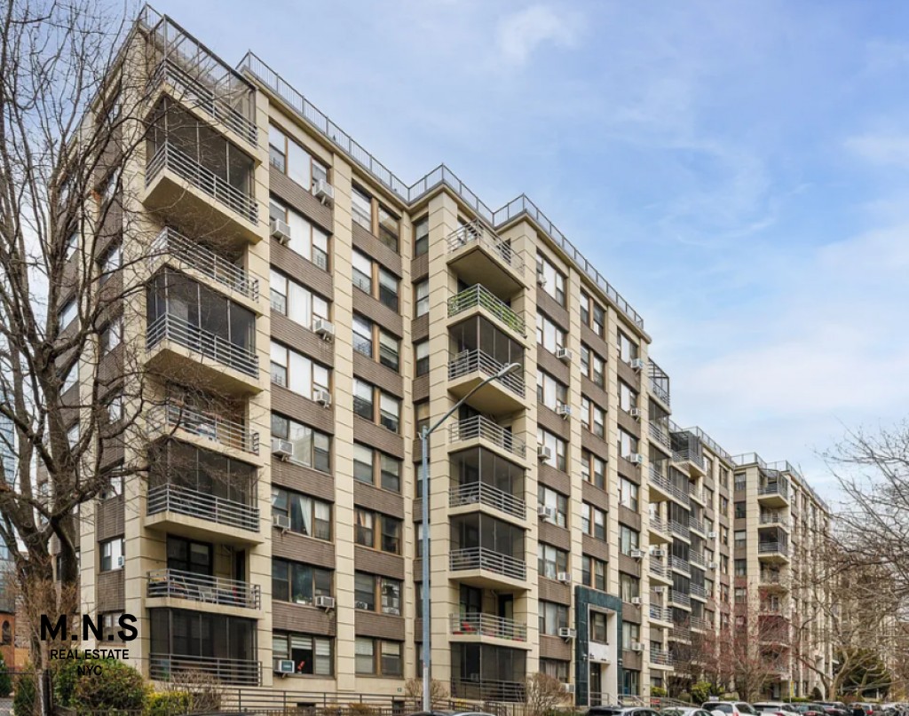 98-51 64th Avenue Forest Hills Queens NY 11374