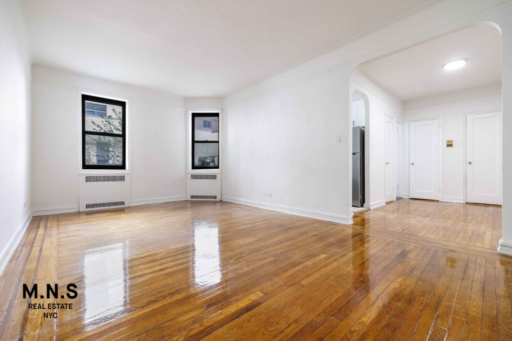 155-01 90th Avenue 1-K Jamaica Queens NY 11432