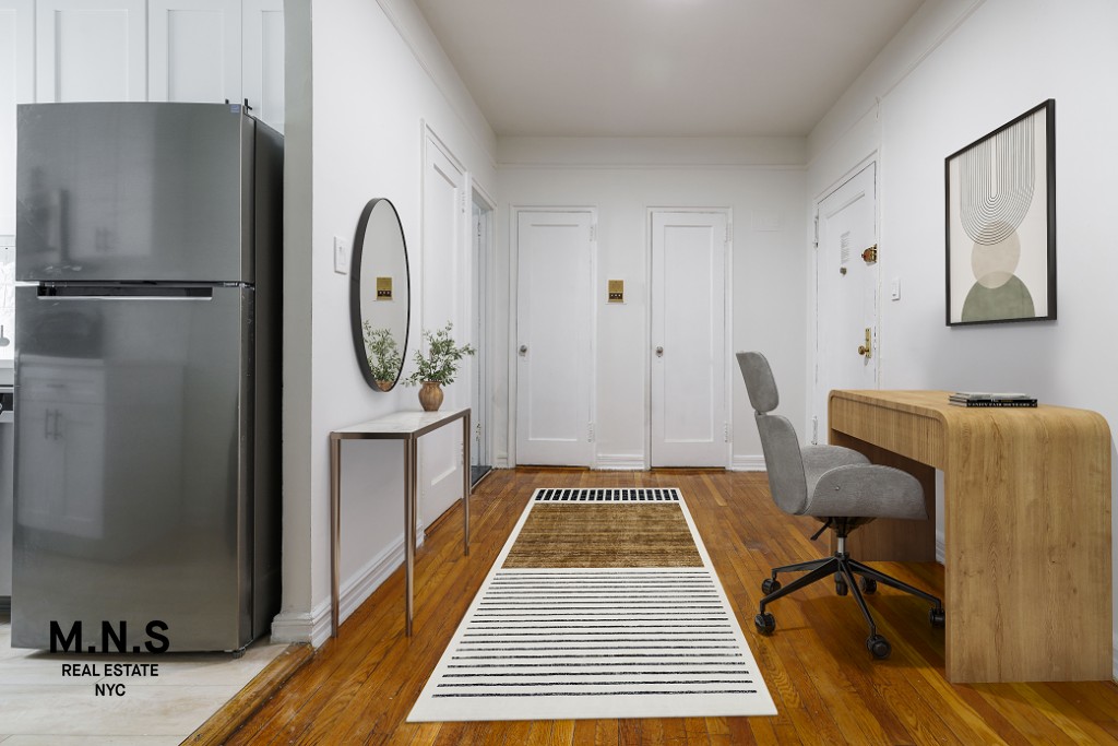 155-01 90th Avenue 1-K Jamaica Queens NY 11432