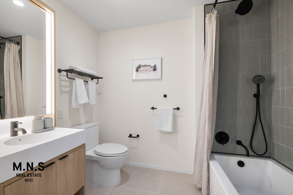 11 Ocean Parkway 308 Windsor Terrace Brooklyn NY 11218