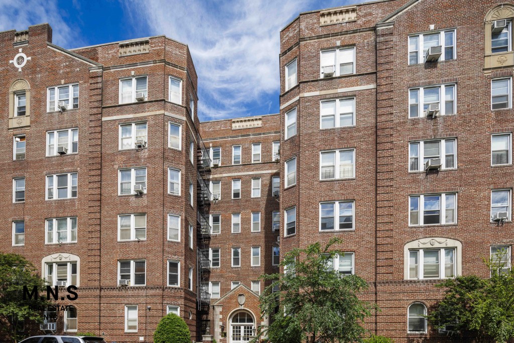 35-53 77th Street Jackson Heights Queens NY 11372