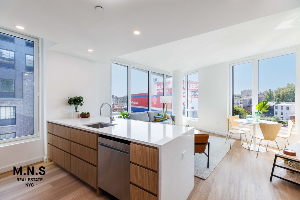 540 Waverly Avenue 3-B Clinton Hill Brooklyn NY 11238