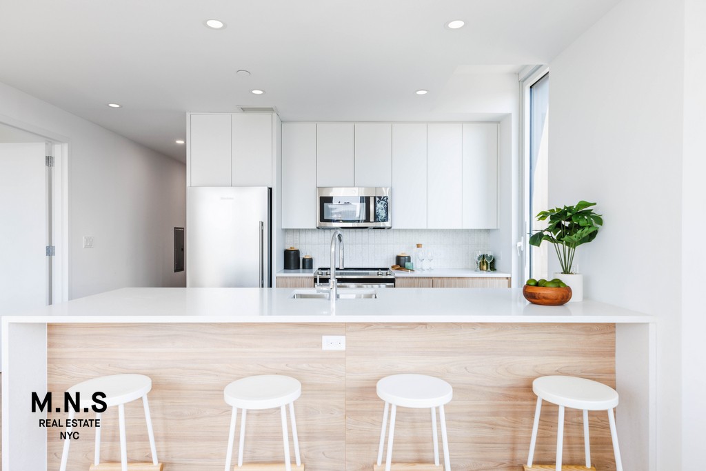 540 Waverly Avenue 3-B Clinton Hill Brooklyn NY 11238