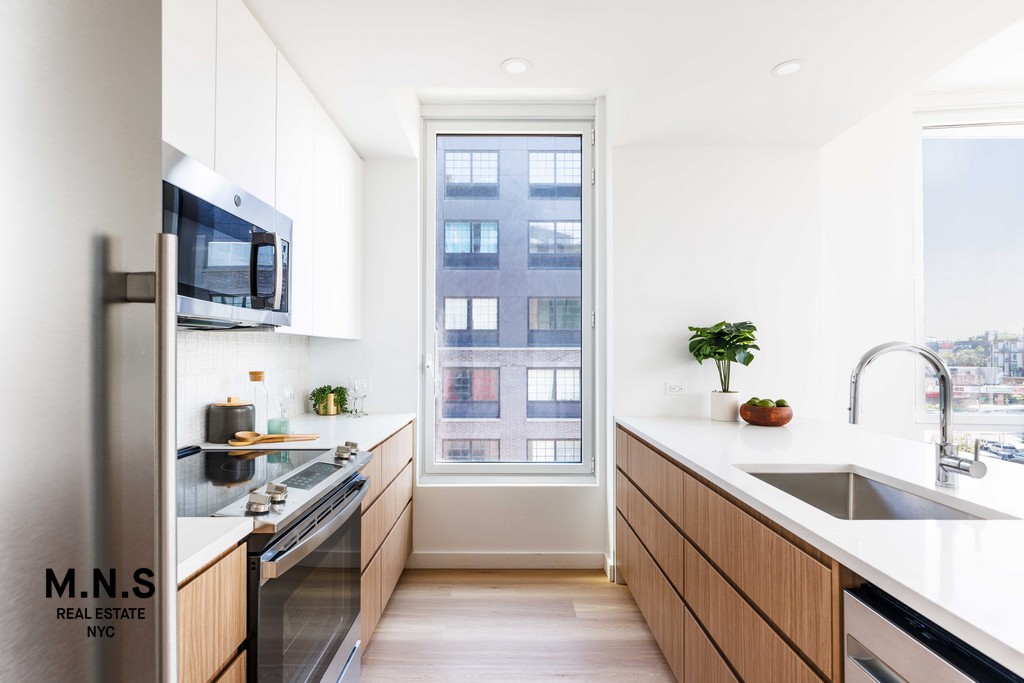 540 Waverly Avenue 3-B Clinton Hill Brooklyn NY 11238