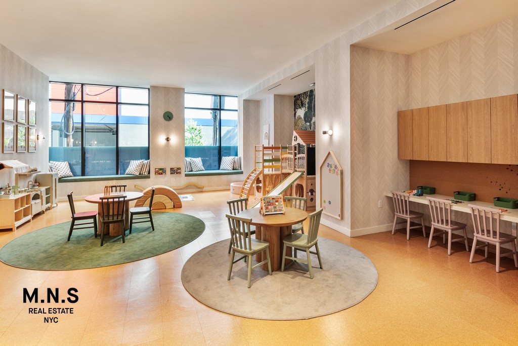 11 Ocean Parkway 518 Windsor Terrace Brooklyn NY 11218