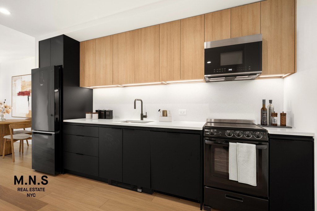 11 Ocean Parkway PH104 Windsor Terrace Brooklyn NY 11218