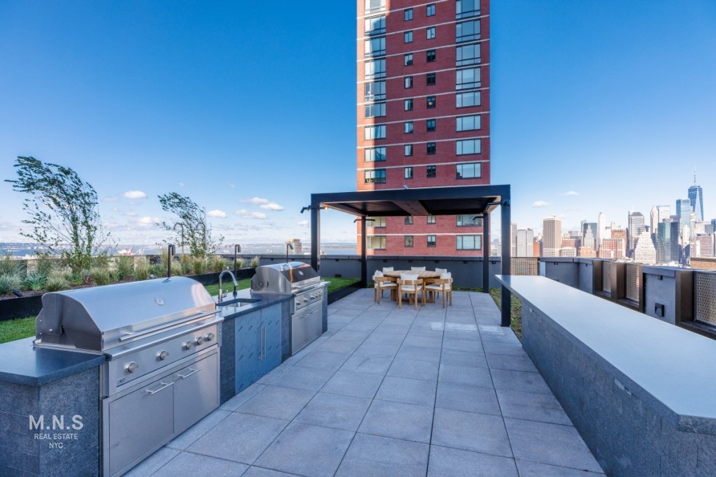 200 Montague Street 16-E Brooklyn Heights Brooklyn NY 11201
