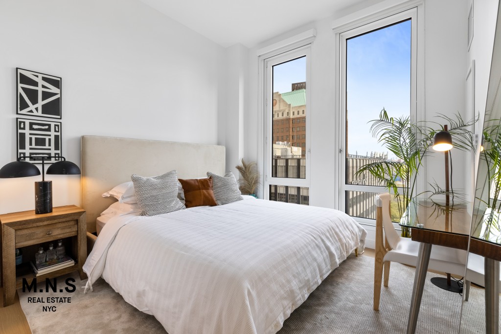 200 Montague Street 16-E Brooklyn Heights Brooklyn NY 11201