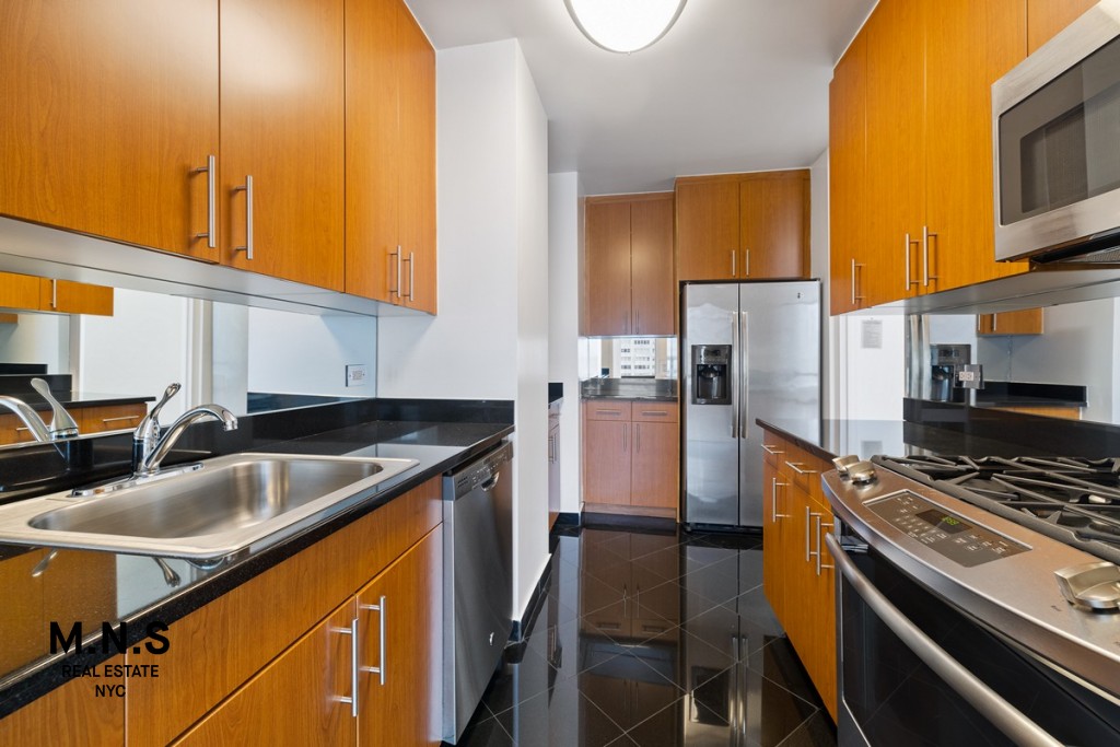 265 East 66th Street 21-F Upper East Side New York NY 10065