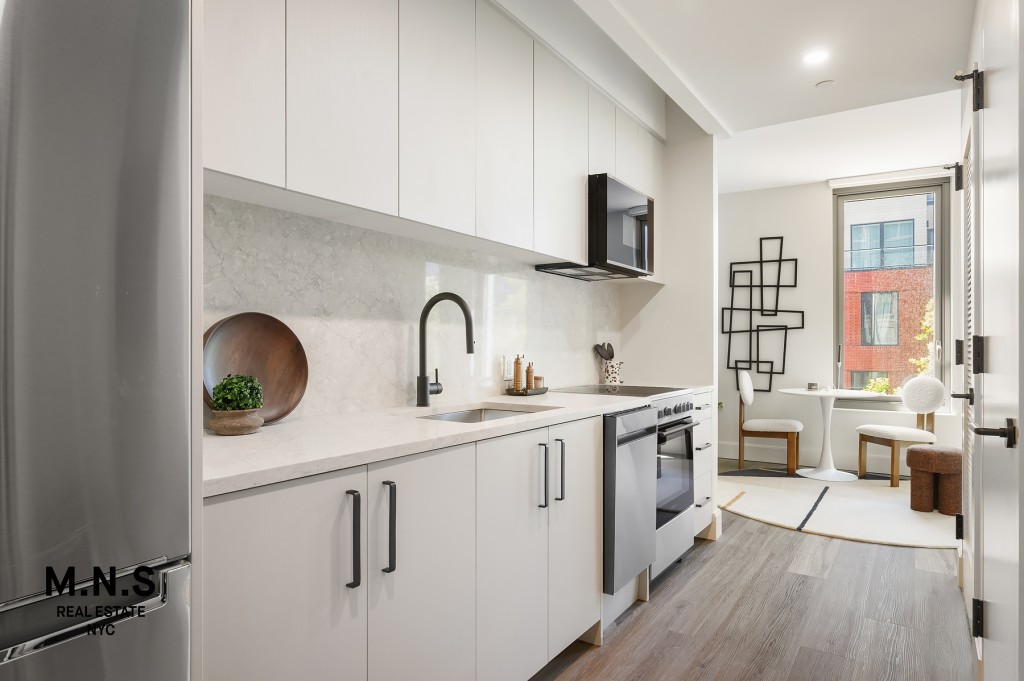 65 Dupont Street 517 Greenpoint Brooklyn NY 11222