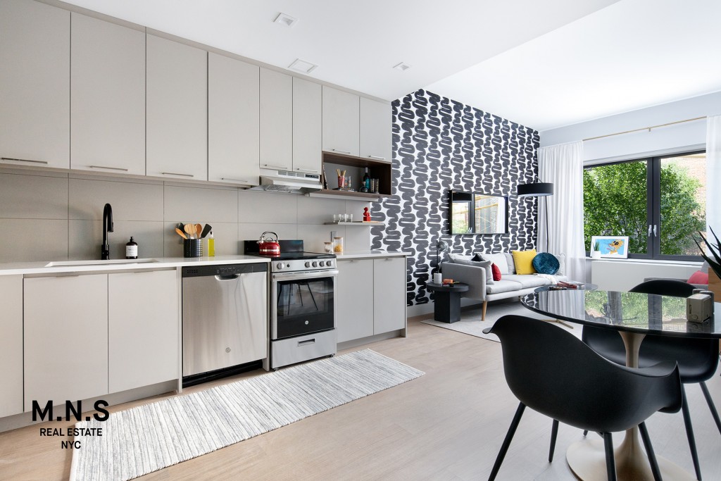 176 Woodward Avenue 119 Ridgewood Queens NY 11385