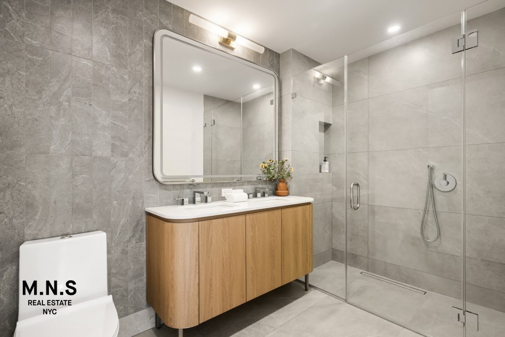 1042 Atlantic Avenue 15-C Crown Heights Brooklyn NY 11238