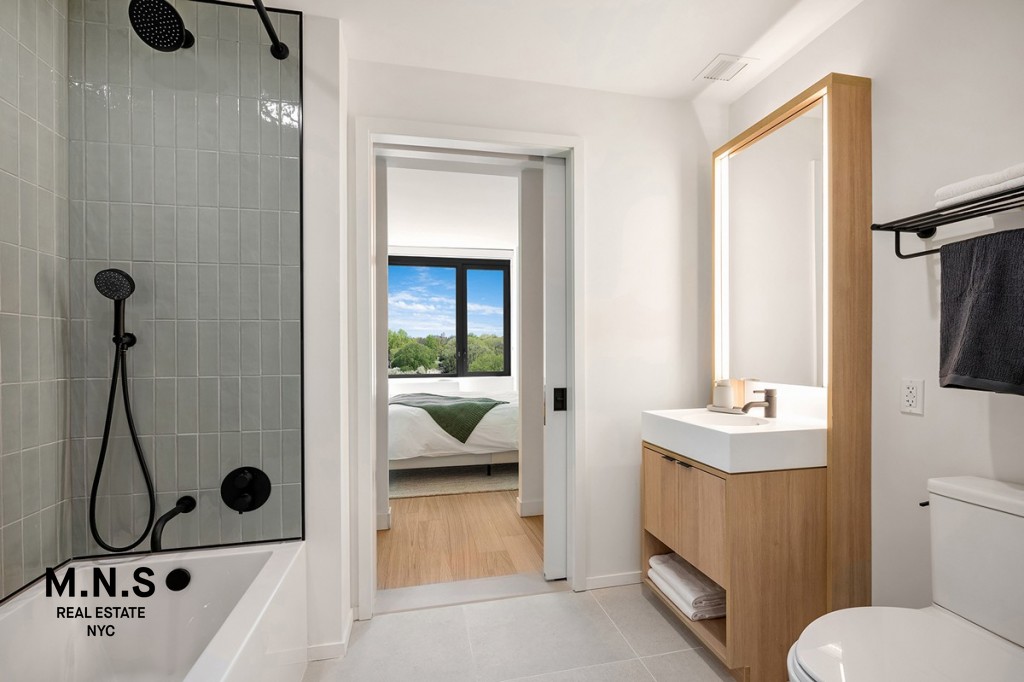 11 Ocean Parkway 712 Windsor Terrace Brooklyn NY 11218