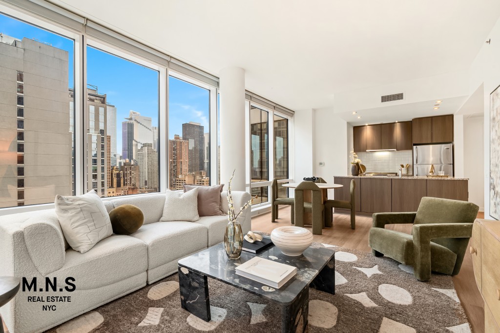 306 West 48th Street 26-A Clinton New York NY 10036