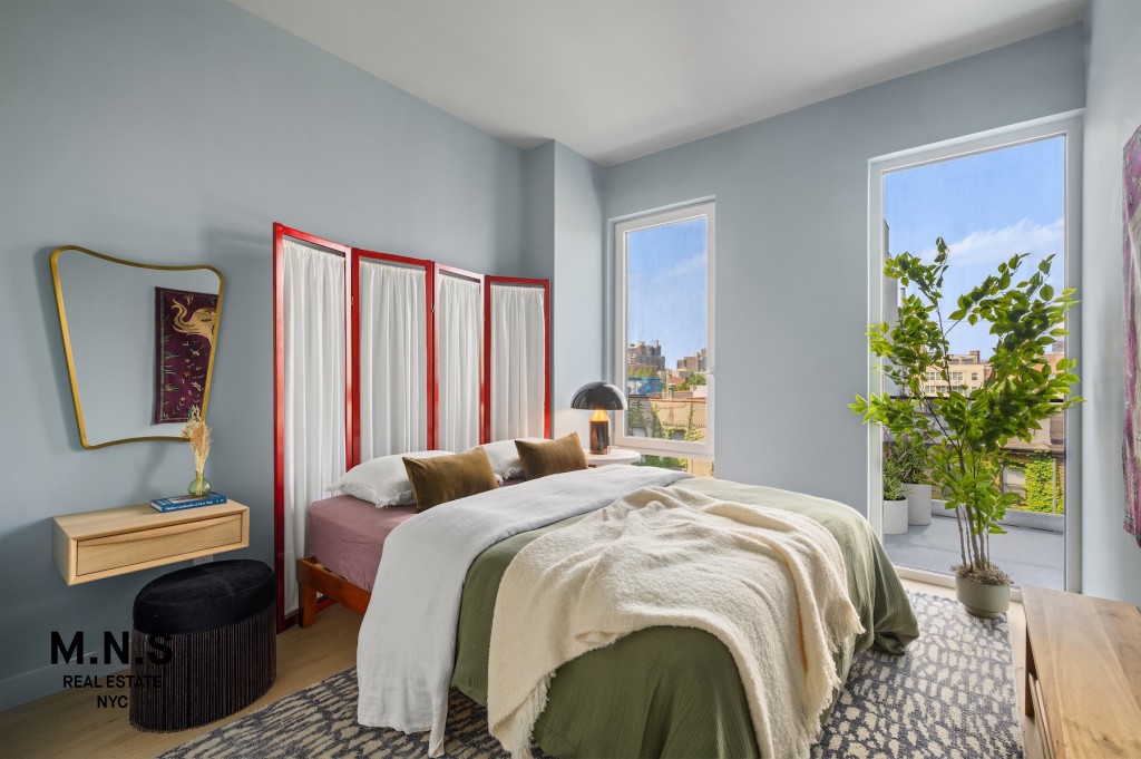 1975 Madison Avenue 114 East Harlem New York NY 11225