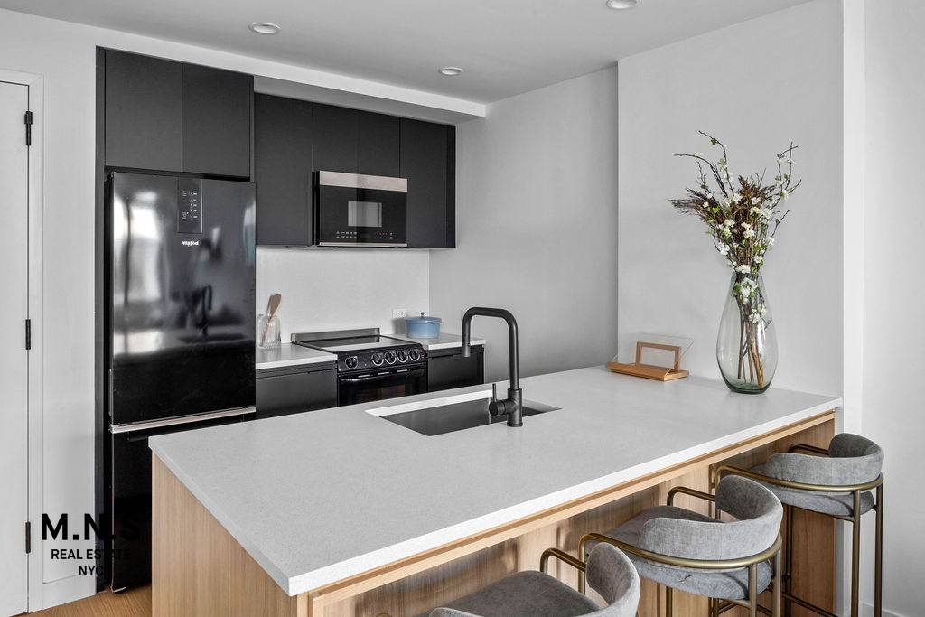 11 Ocean Parkway 327 Windsor Terrace Brooklyn NY 11218