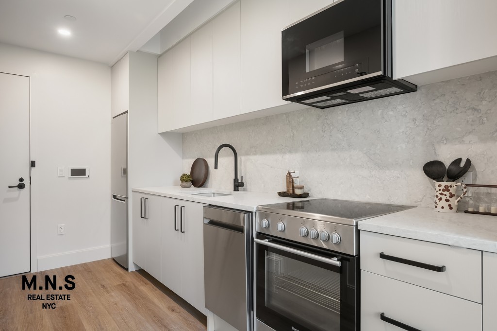 65 Dupont Street Greenpoint Brooklyn NY 11222