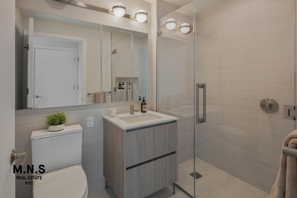 54 Crown Street 907 Crown Heights Brooklyn NY 11225