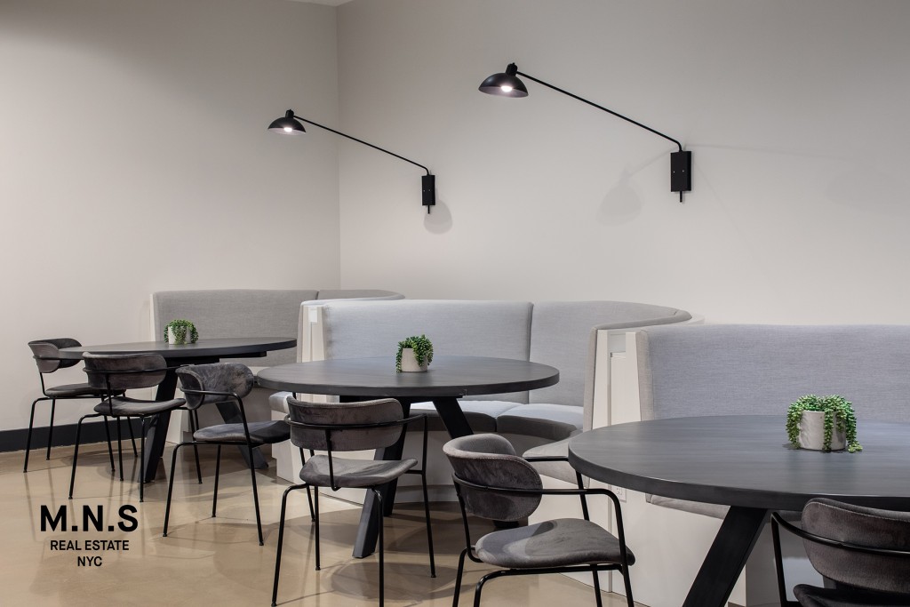 176 Woodward Avenue 334 Ridgewood Queens NY 11385